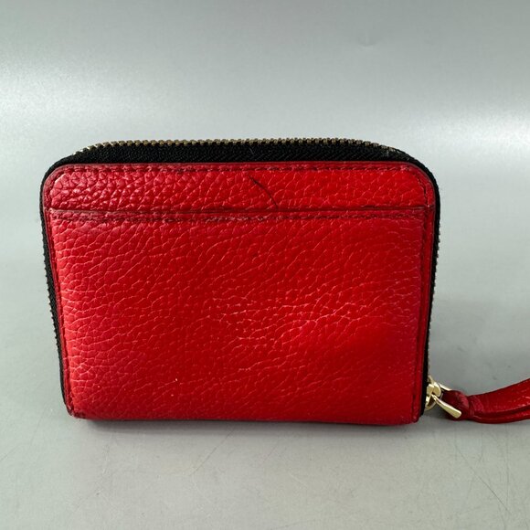 Marc Jacobs LEATHER ZIP AROUND WALLET IN TRUE RED - Picture 3 of 15